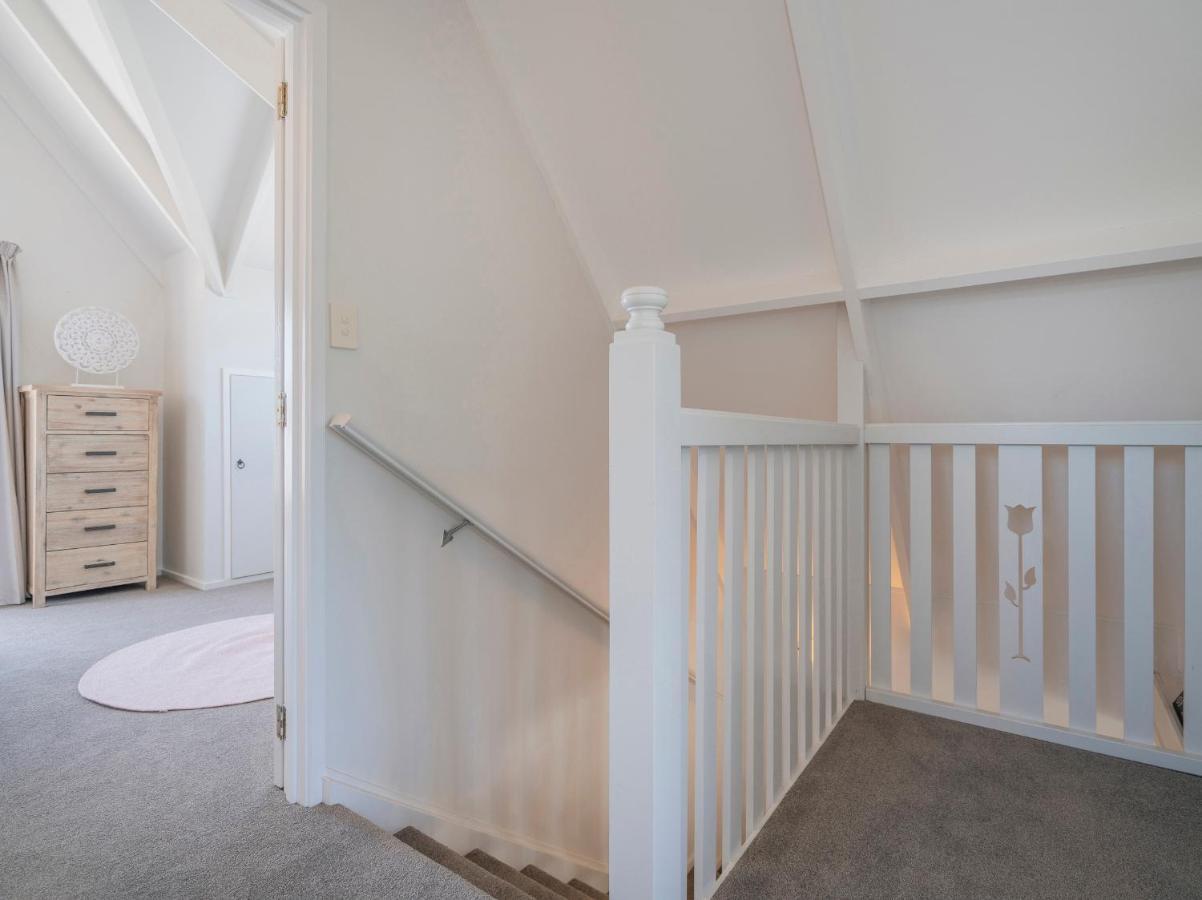 The Doll'S House - Whitianga Holiday Home Esterno foto