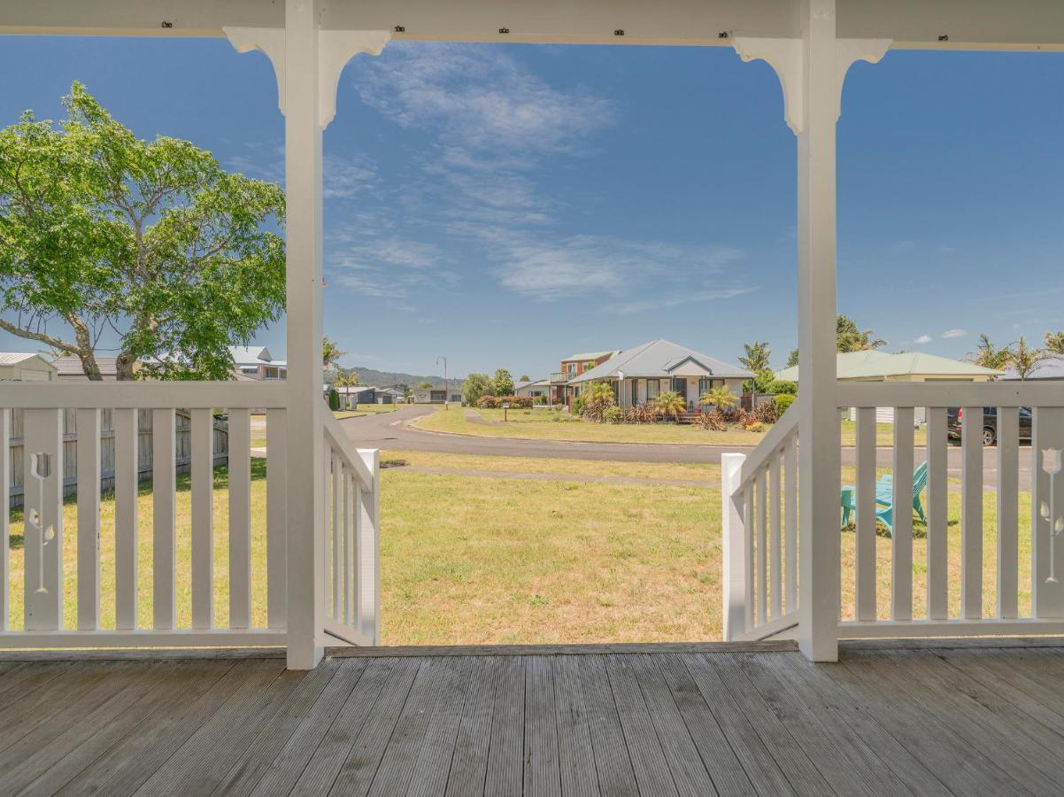 The Doll'S House - Whitianga Holiday Home Esterno foto